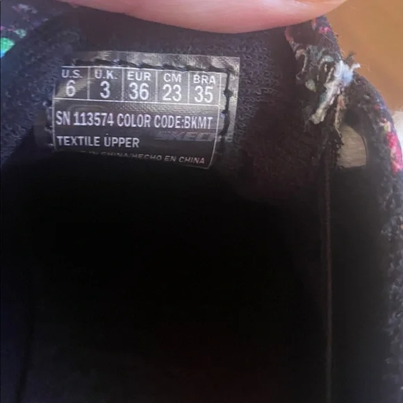 BOBS by Skechers Sneakers—Dogs Design - Picture 5 of 5